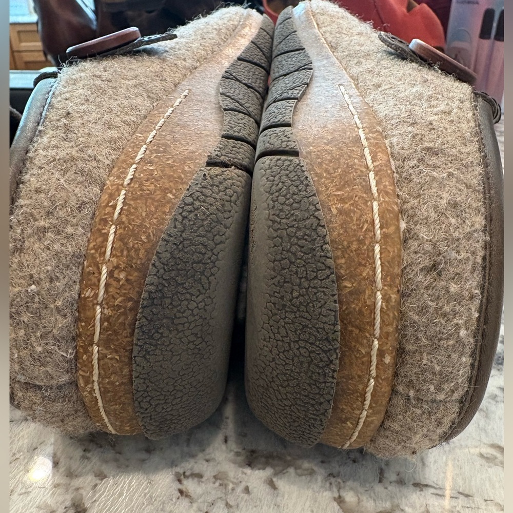 2 Pairs Earth Shoes size 8 Very Good Condition - Picture 9 of 13